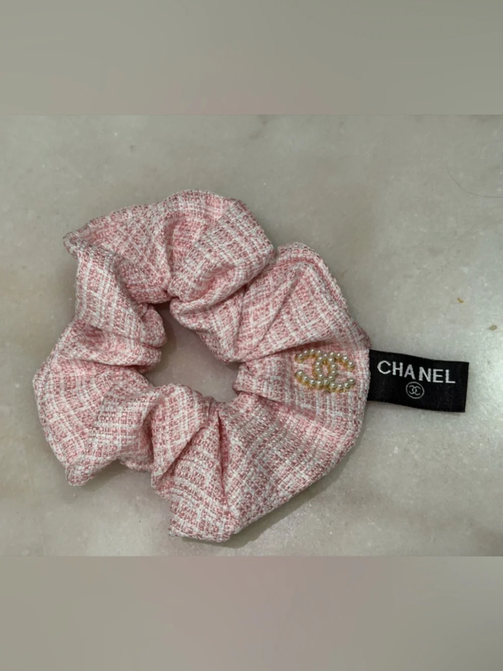 CC pink GWP one scrunchie